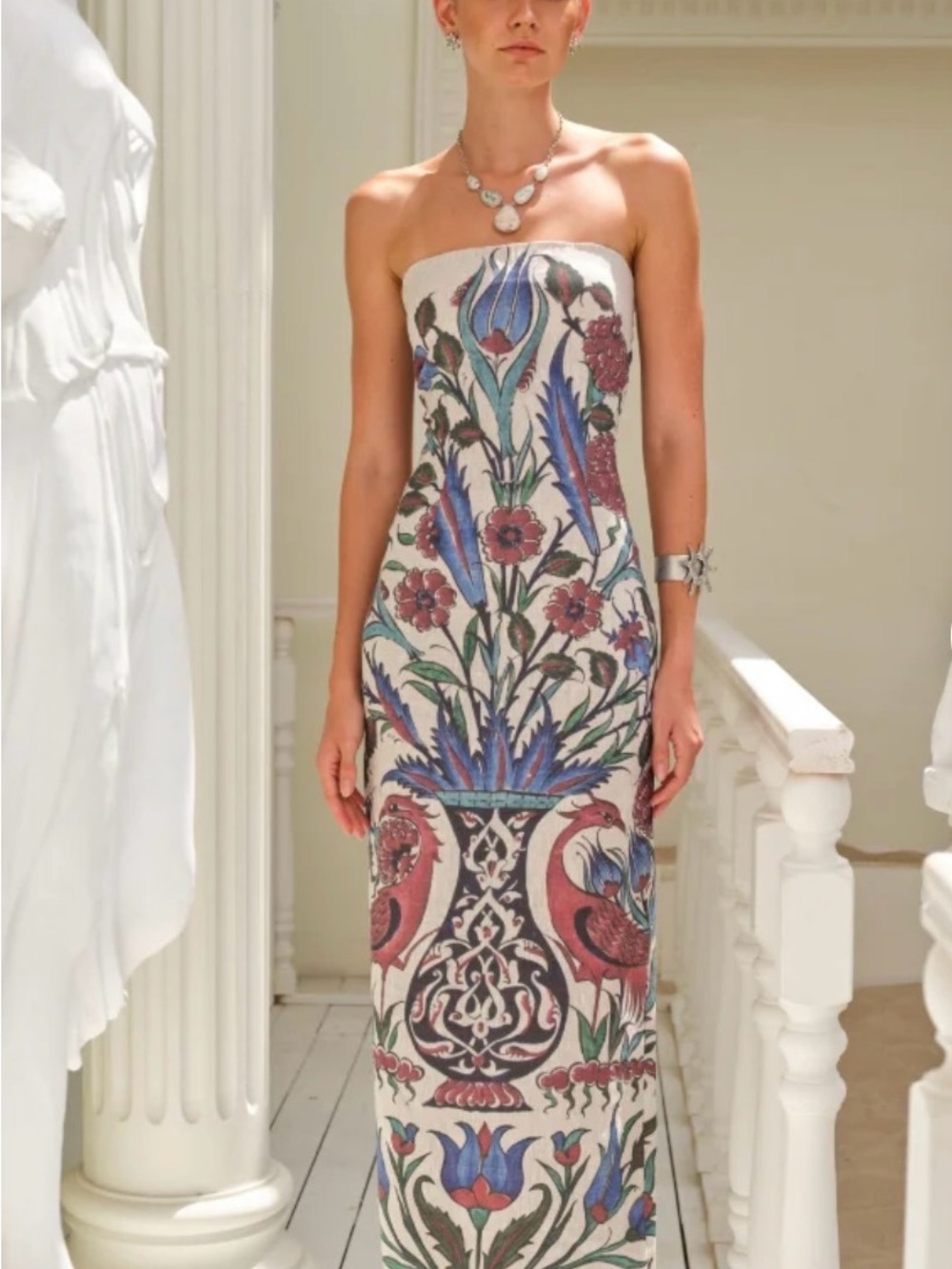 Cultmia Sarnic Strapless Botanical-Print Maxi Dress - White Blue & Red Floral